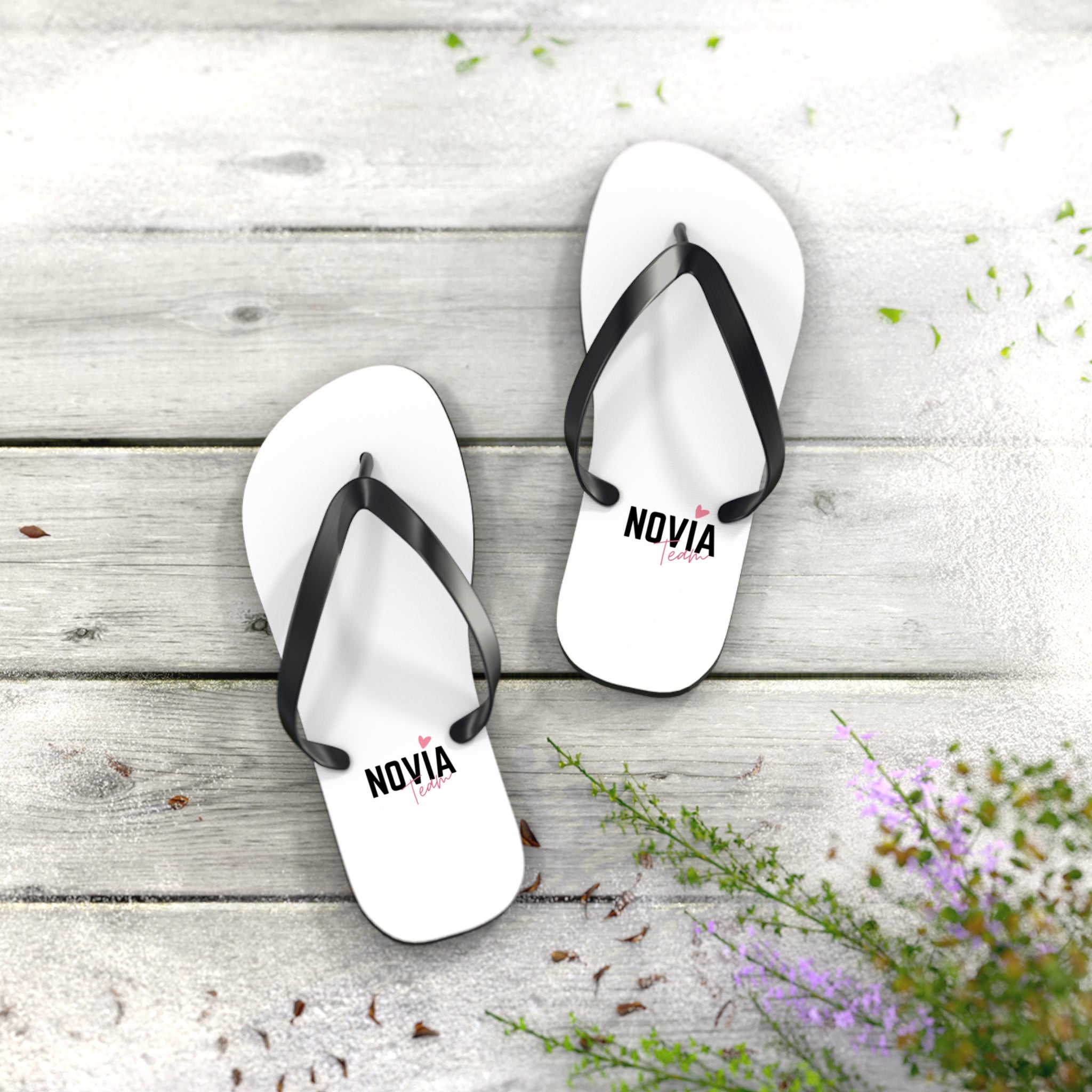 Chanclas NOVIA Team — Sandalias de Playa con Corazón Rosa