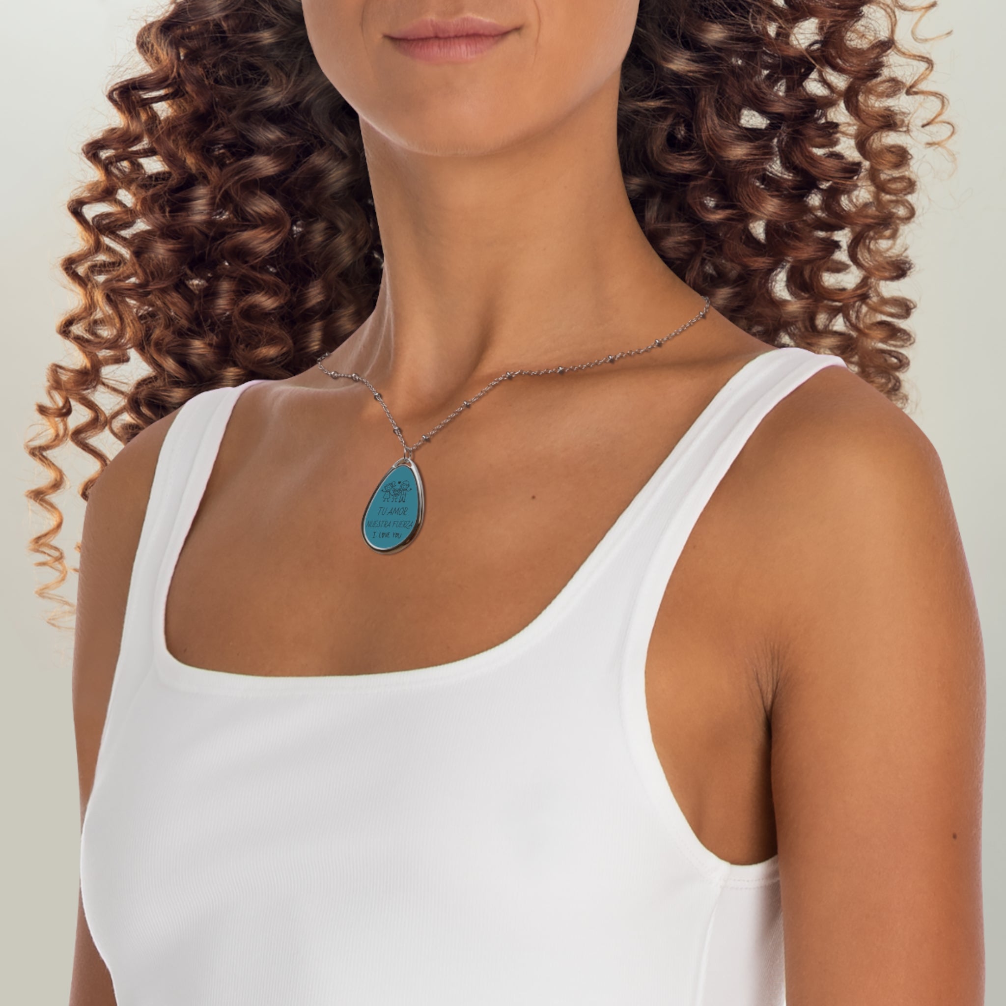 Collar Colgante Gota Grabado 'Tu Amor Nuestra Fuerza' | Regalo Día de la Madre